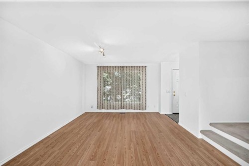 10 Erin Ridge Place Se, Calgary, AB 