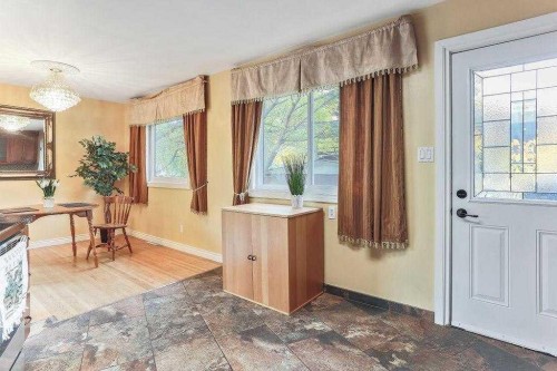 4604 Brisebois Drive Nw, Calgary, AB 