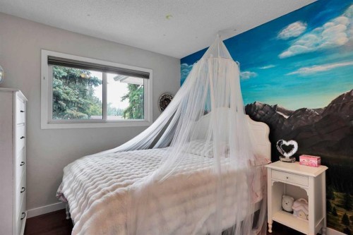 5212 Valiant Drive Nw, Calgary, AB 