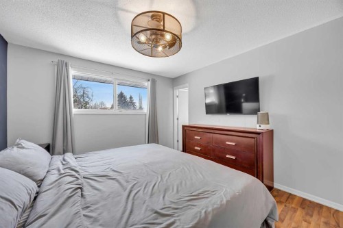 12212 Canfield Road Sw, Calgary, AB 