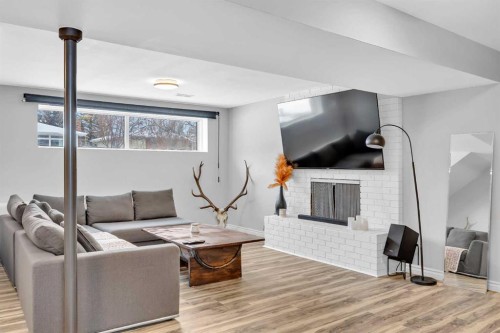 12212 Canfield Road Sw, Calgary, AB 