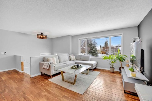12212 Canfield Road Sw, Calgary, AB 