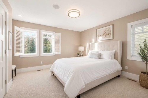 16 Spring Valley Way Sw, Calgary, AB 