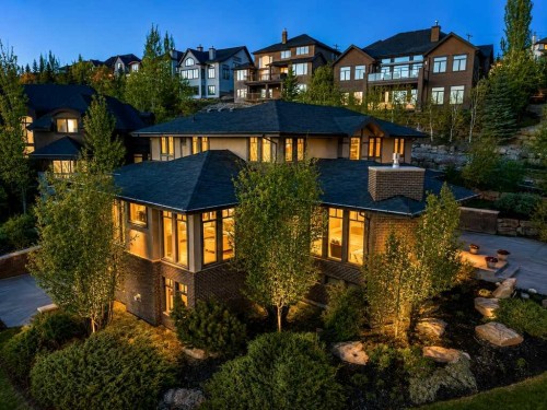 16 Spring Valley Way Sw, Calgary, AB 