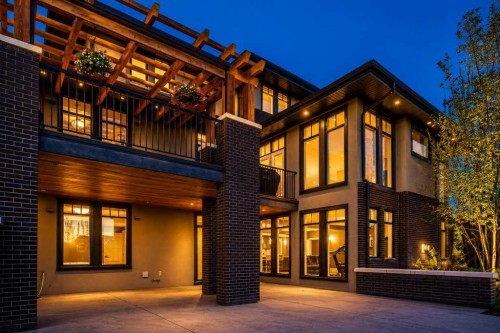 16 Spring Valley Way Sw, Calgary, AB 