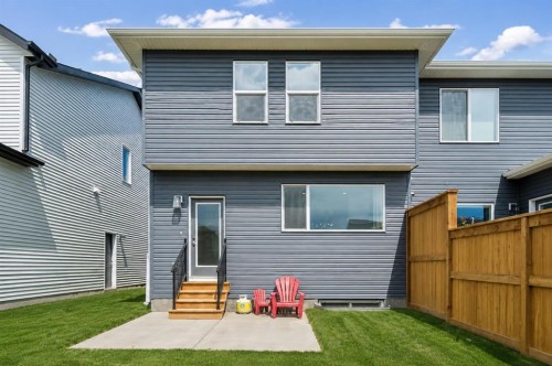 185 Emberside Hollow, Cochrane, AB 