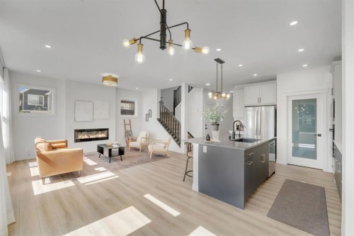 75 Setonstone Row Se, Calgary, AB 