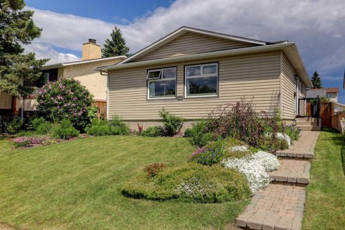 148 Rundlecairn Rise Ne, Calgary, AB 
