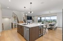 1104 Cranbrook Gardens Se, Calgary, AB 