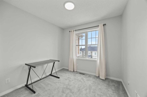 11 Windford Crescent Sw, Airdrie, AB 