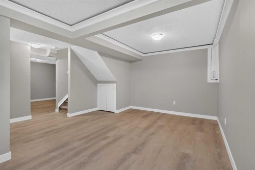 2515 62 Street Ne, Calgary, AB 