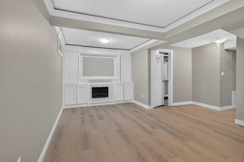 2515 62 Street Ne, Calgary, AB 