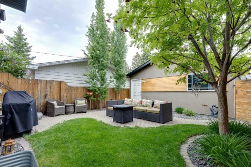 2729 Cochrane Road Nw, Calgary, AB 
