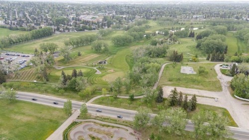 2729 Cochrane Road Nw, Calgary, AB 