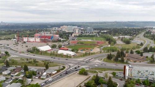 2729 Cochrane Road Nw, Calgary, AB 