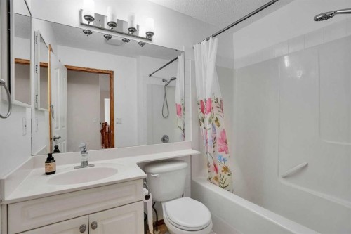 26 Hidden Ranch Road Nw, Calgary, AB 