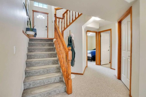 26 Hidden Ranch Road Nw, Calgary, AB 