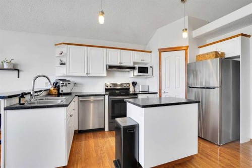 26 Hidden Ranch Road Nw, Calgary, AB 