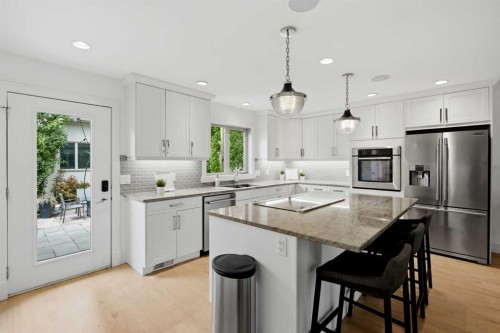2040 31 Avenue Sw, Calgary, AB 