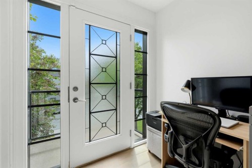 2040 31 Avenue Sw, Calgary, AB 