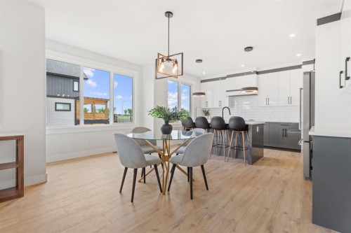 22 Cimarron Estates Gate, Okotoks, AB 