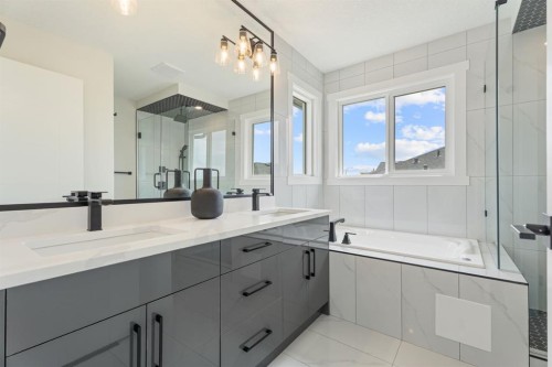 22 Cimarron Estates Gate, Okotoks, AB 