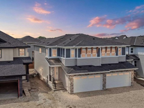 439 Kinniburgh Loop  Chestermere, AB T1X 3C4