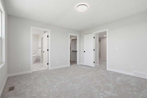 439 Kinniburgh Loop, Chestermere, AB 