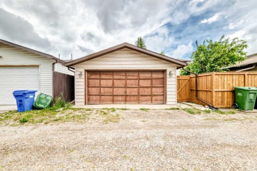75 Cedardale Crescent Sw, Calgary, AB 