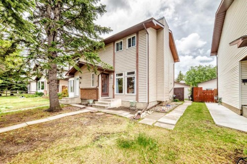 75 Cedardale Crescent Sw, Calgary, AB 