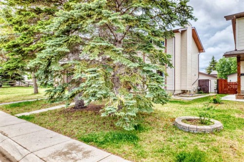 75 Cedardale Crescent Sw, Calgary, AB 