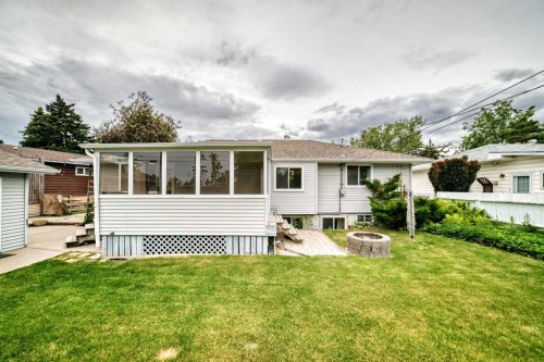 42 Cardiff Drive Nw, Calgary, AB 