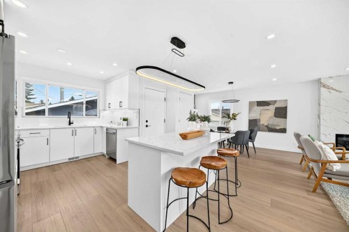 5144 Marian Way Ne, Calgary, AB 