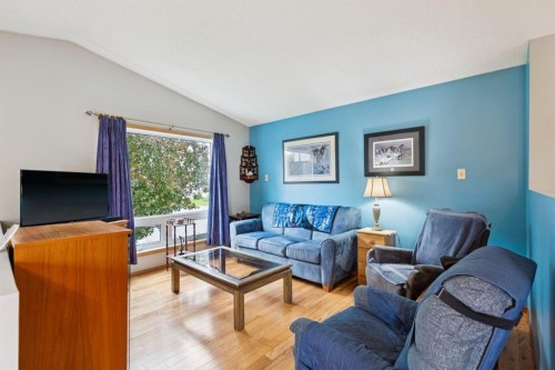 209 Martin Crossing Way Ne, Calgary, AB 
