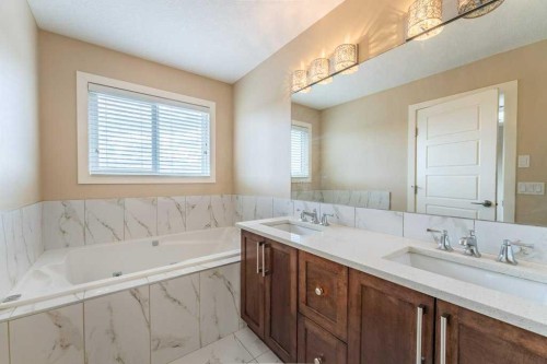 1241 Westmount Drive, Strathmore, AB 
