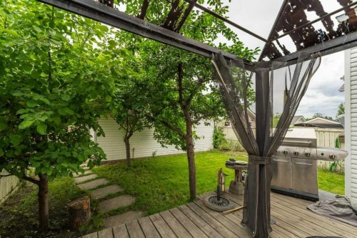 250 Mt Lorette Close Se, Calgary, AB 
