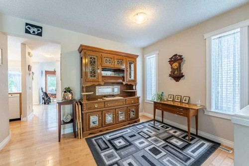 250 Mt Lorette Close Se, Calgary, AB 