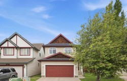 16 Evansbrooke Rise  Calgary, AB T3P 1C6