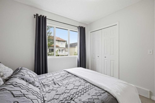 16 Evansbrooke Rise, Calgary, AB 