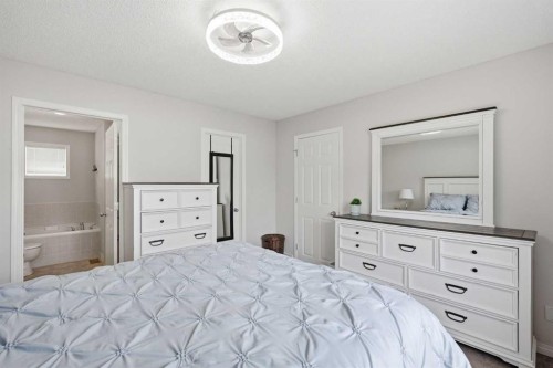 16 Evansbrooke Rise, Calgary, AB 