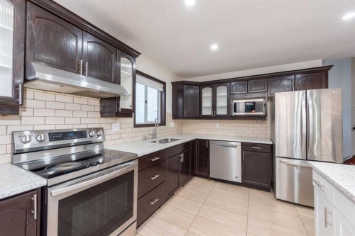 244 Riverglen Place Se, Calgary, AB 