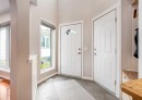 237 Scenic View Close Nw, Calgary, AB 