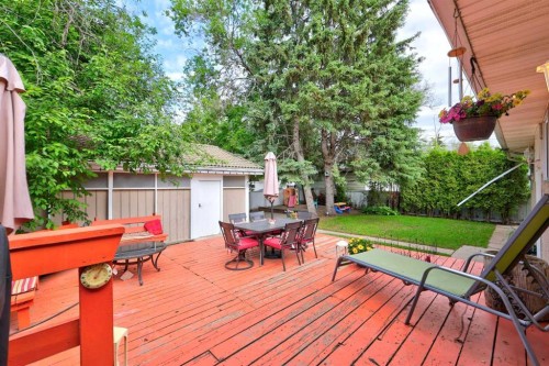 4911 43 Street Sw, Calgary, AB 