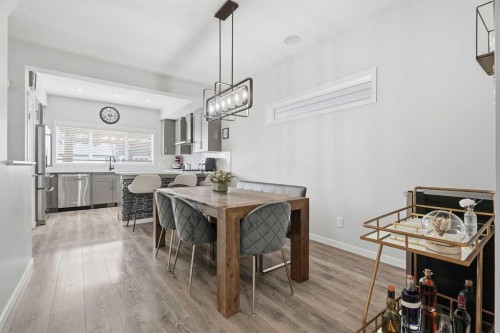 72 Masters Manor Se, Calgary, AB 