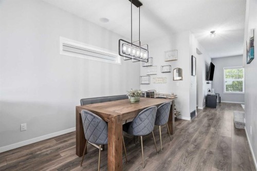 72 Masters Manor Se, Calgary, AB 