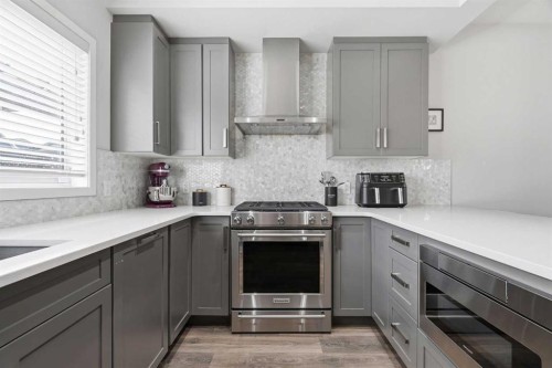 72 Masters Manor Se, Calgary, AB 