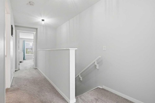 72 Masters Manor Se, Calgary, AB 