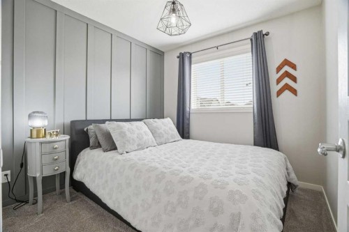 72 Masters Manor Se, Calgary, AB 
