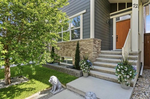 72 Masters Manor Se, Calgary, AB 