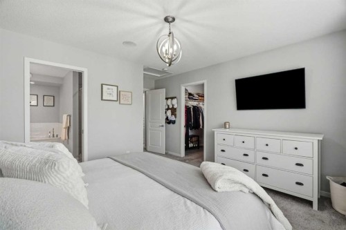 72 Masters Manor Se, Calgary, AB 